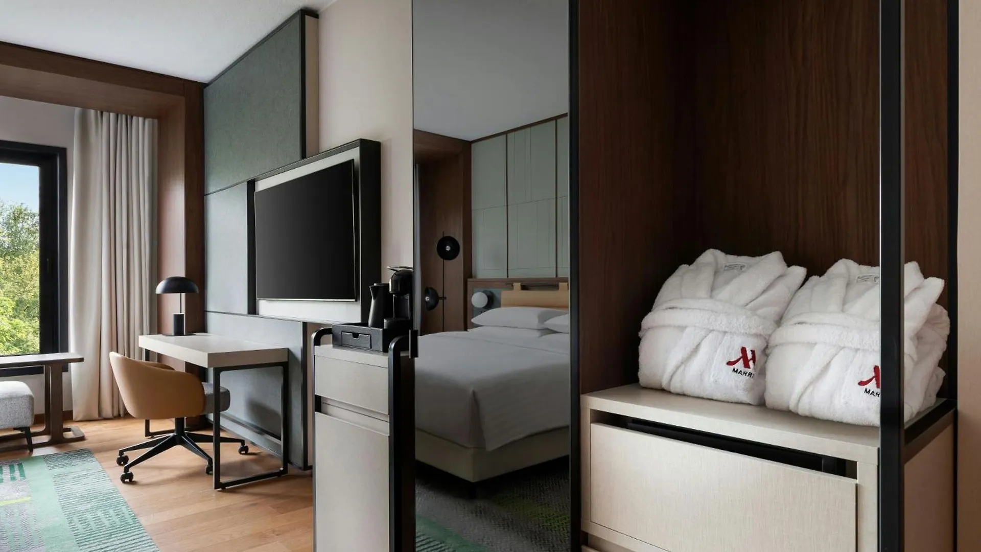Milan Marriott Hotel 4*,  Ιταλία
