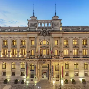 Nh Collection Carlo Iv Hotell Prag